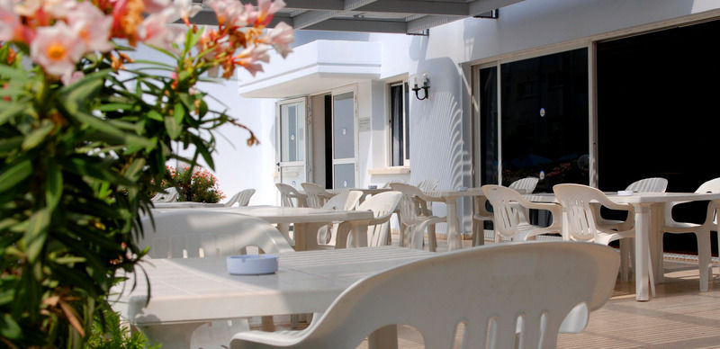 Blue Crane Hotel Apts Λεμεσός Εξωτερικό φωτογραφία